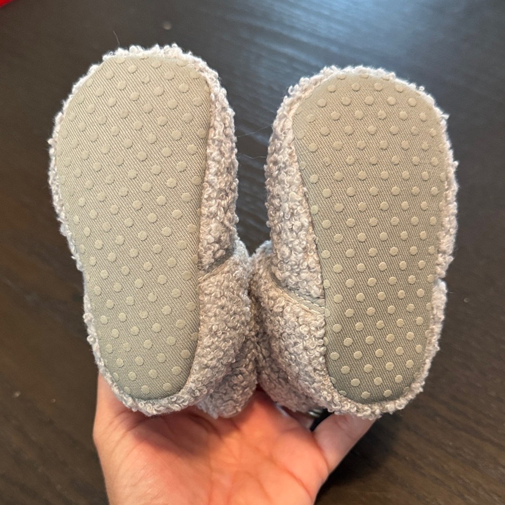 Cozy Gray Baby Booties - Picture 3 of 4
